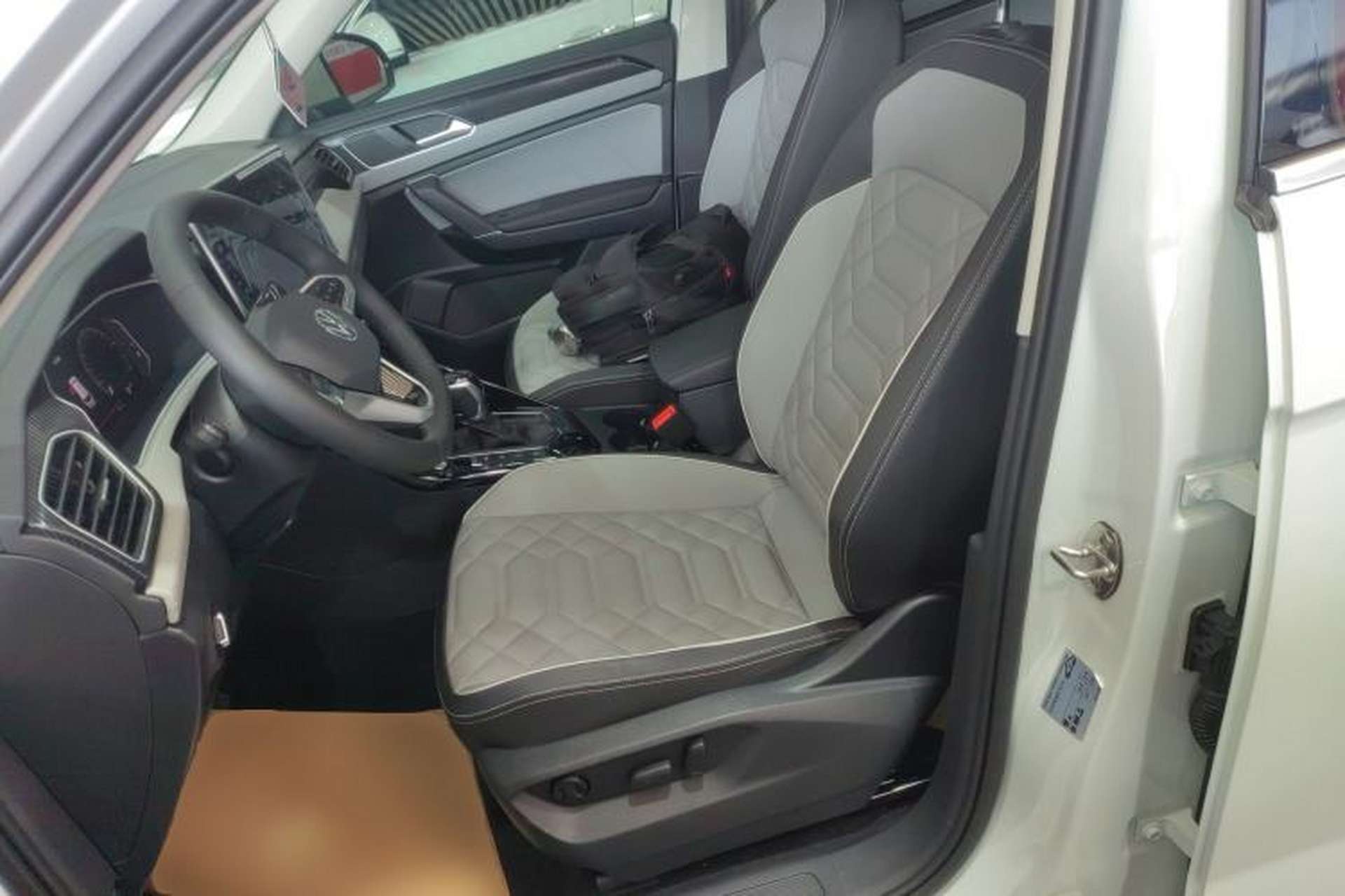Used Volkswagen Tayron 2025 Zhongxiang Version 330TSI Left Front Seat