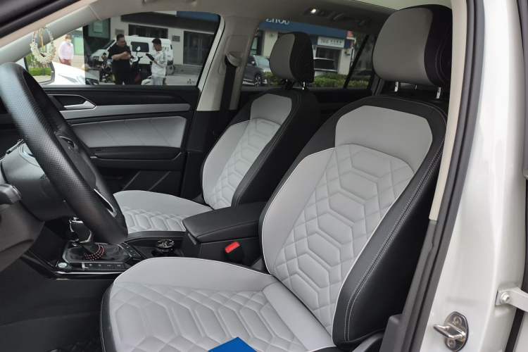 Used Volkswagen Tayron 2025 Zhongxiang Version 300TSI Left Front Seat