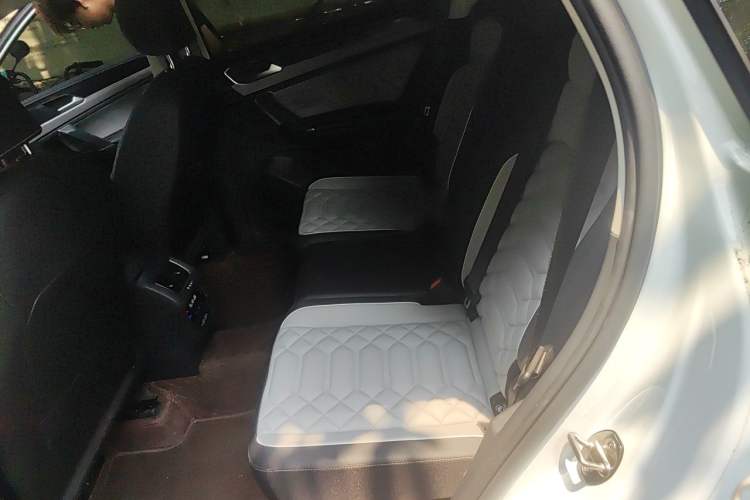 Used Volkswagen Tayron 2025 Zhongxiang Version 330TSI Left Rear Seat