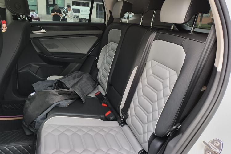 Used Volkswagen Tayron 2025 Zhongxiang Version 300TSI Left Rear Seat