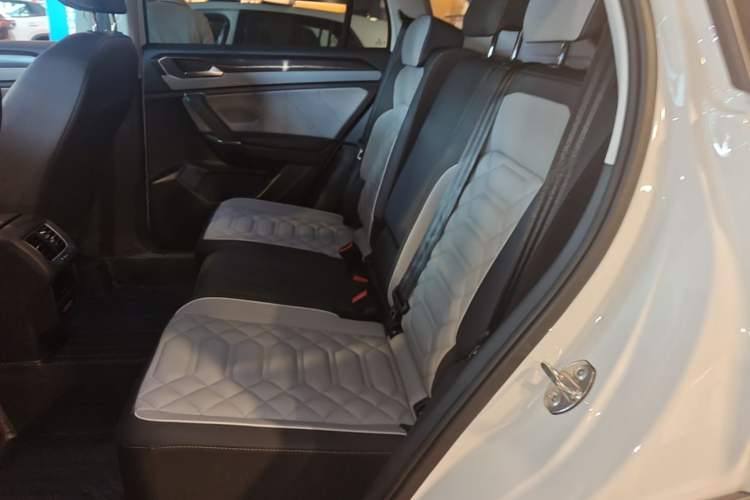 Used Volkswagen Tayron 2025 Zhongxiang Version 330TSI Left Rear Seat
