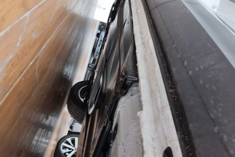 Used Volkswagen Tayron 2025 Zhongxiang Version 300TSI Left Side Sill