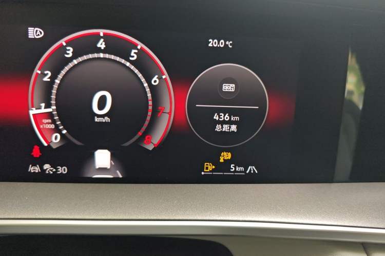 Used Volkswagen Tayron 2025 Tharu L 330TSI Two-Wheel Drive Elite City Package Odometer Close Up