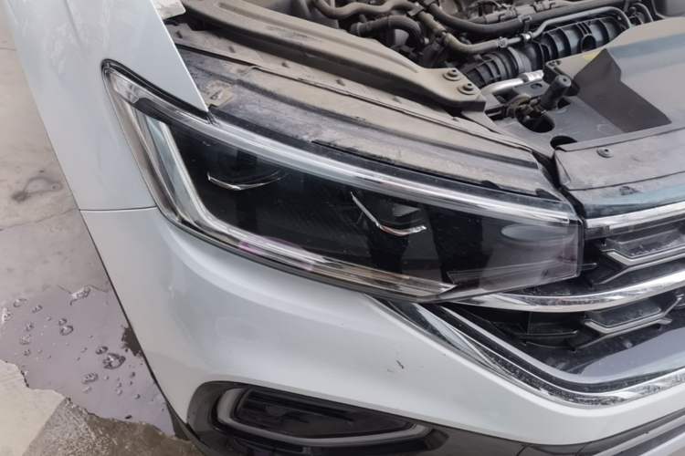Used Volkswagen Tayron 2025 Zhongxiang Version 300TSI Right Front Headlight