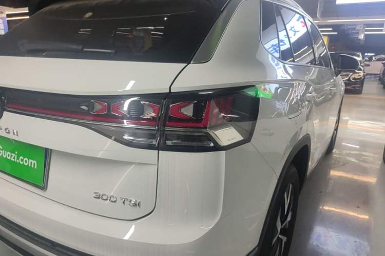 Used Volkswagen Tayron 2025 Zhongxiang Version 300TSI Right Rear Taillight