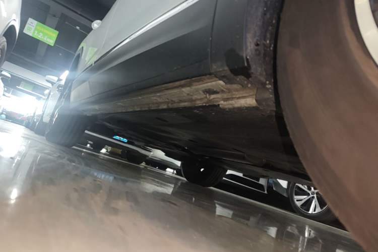 Used Volkswagen Tayron 2025 Zhongxiang Version 300TSI Right Side Sill