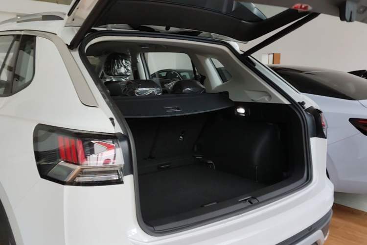 Used Volkswagen Tayron 2025 Zhongxiang Version 300TSI Trunk