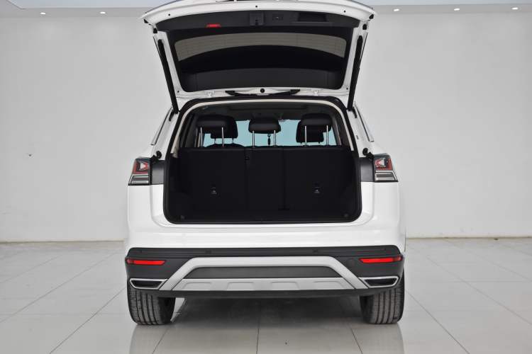 Used Volkswagen Tayron 2025 Zhongxiang Version 300TSI Trunk