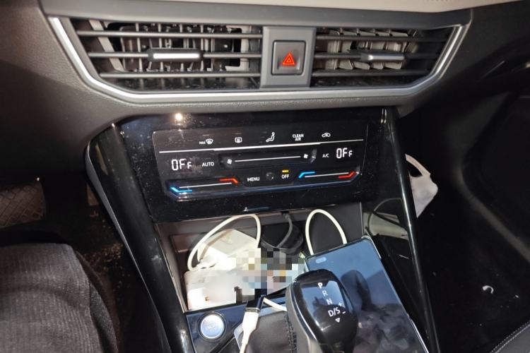 Used Volkswagen Tayron 2026 Model, 30 Million Vehicles Selected Version, 300TSI Audio And AC Panel