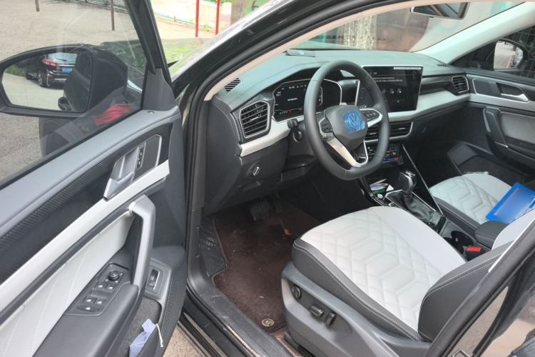Used Volkswagen Tayron 2026 Model, 30 Million Vehicles Selected Version, 300TSI Driver Seat