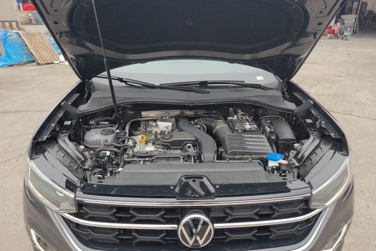 Used Volkswagen Tayron 2026 Model, 30 Million Vehicles Selected Version, 300TSI Engine Bay