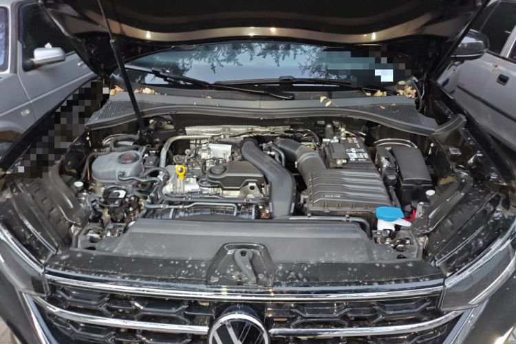 Used Volkswagen Tayron 2026 Model, 30 Million Vehicles Selected Version, 300TSI Engine Bay