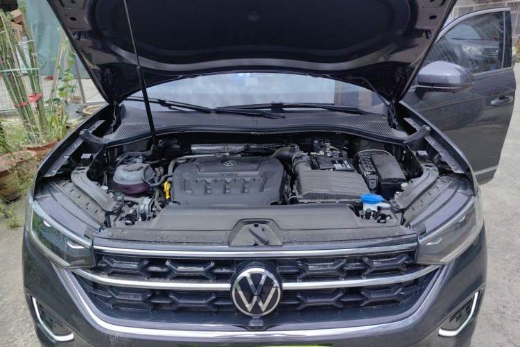 Used Volkswagen Tayron 2026 Model, 30 Million Vehicles Selected Version, 330TSI Engine Bay