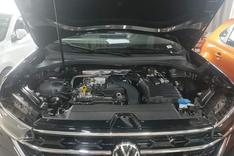 Used Volkswagen Tayron 2026 Model, 30 Million Vehicles Selected Version, 300TSI Engine Bay