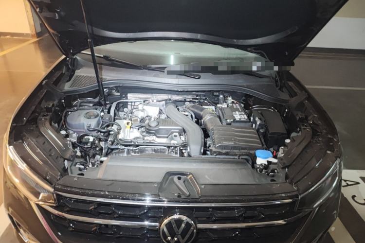 Used Volkswagen Tayron 2026 Model, 30 Million Vehicles Selected Version, 300TSI Engine Bay
