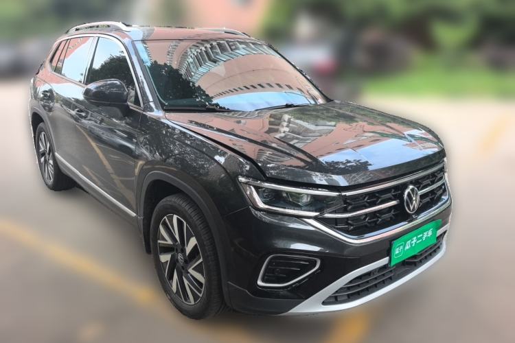 Used Volkswagen Tayron 2026 Model, 30 Million Vehicles Selected Version, 300TSI Front Right 45 Deg