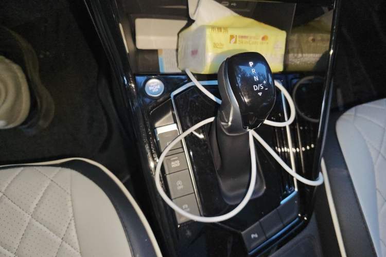 Used Volkswagen Tayron 2026 Model, 30 Million Vehicles Selected Version, 300TSI Gear Lever