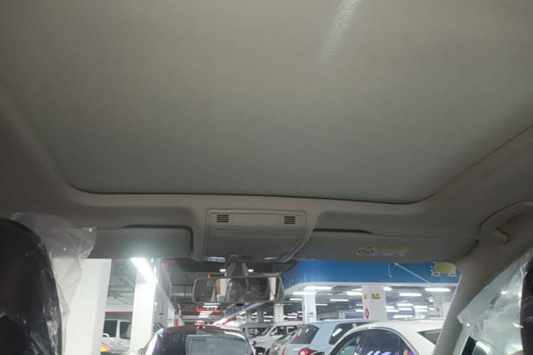 Used Volkswagen Tayron 2026 Model, 30 Million Vehicles Selected Version, 300TSI Headliner