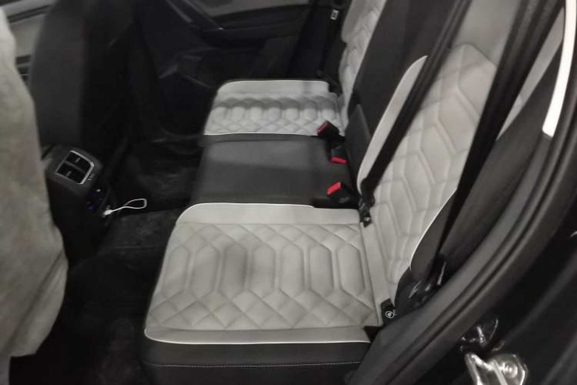 Used Volkswagen Tayron 2026 Model, 30 Million Vehicles Selected Version, 300TSI Left Rear Seat