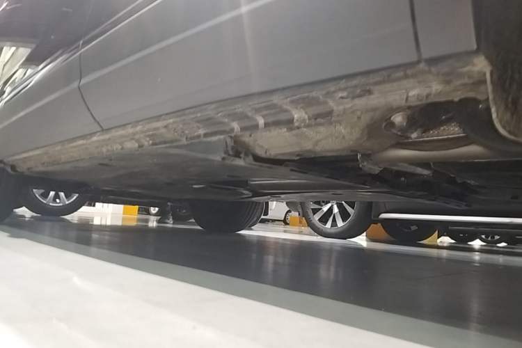 Used Volkswagen Tayron 2026 Model, 30 Million Vehicles Selected Version, 300TSI Left Side Sill