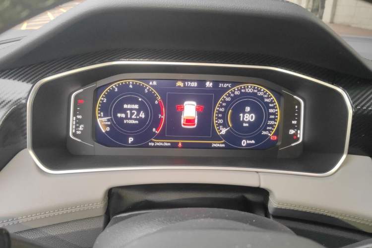 Used Volkswagen Tayron 2026 Model, 30 Million Vehicles Selected Version, 300TSI Instrument Cluster