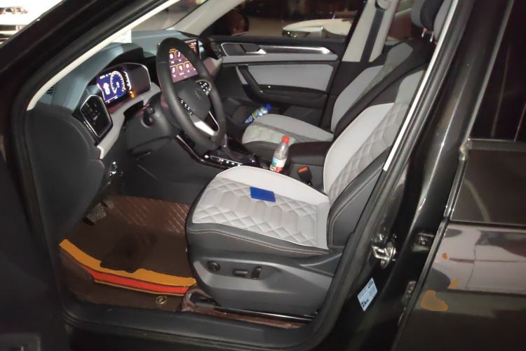 Used Volkswagen Tayron 2026 Model, 30 Million Vehicles Selected Version, 300TSI Left Front Seat