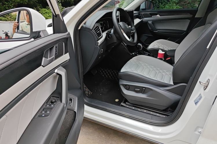 Used Volkswagen Tayron 2026 Model, 30 Million Vehicles Selected Version, 300TSI Driver Seat