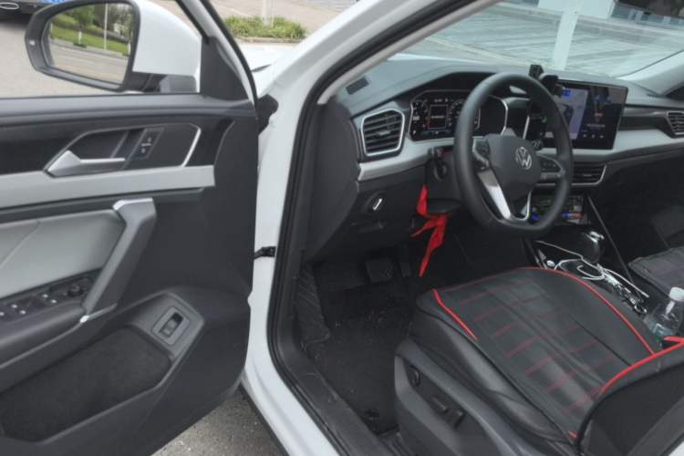 Used Volkswagen Tayron 2026 Model, 30 Million Vehicles Selected Version, 300TSI Driver Seat