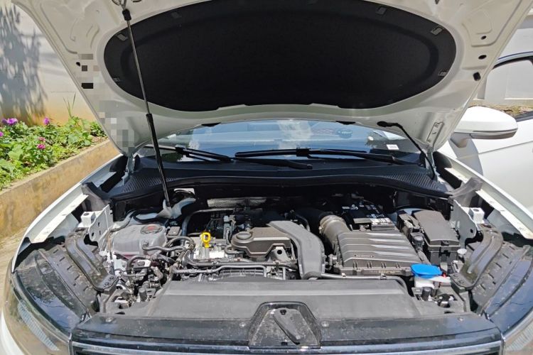 Used Volkswagen Tayron 2026 Model, 30 Million Vehicles Selected Version, 300TSI Engine Bay