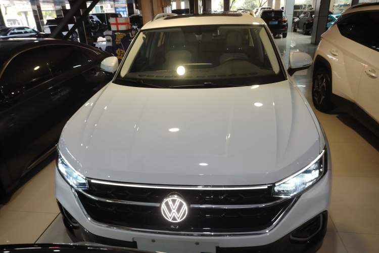 Used Volkswagen Tayron 2026 Model, 30 Million Vehicles Selected Version, 300TSI Front