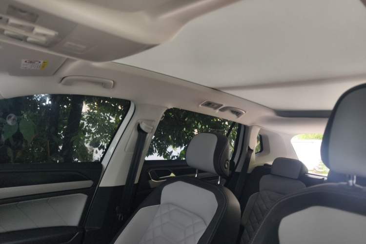 Used Volkswagen Tayron 2026 Model, 30 Million Vehicles Selected Version, 300TSI Headliner