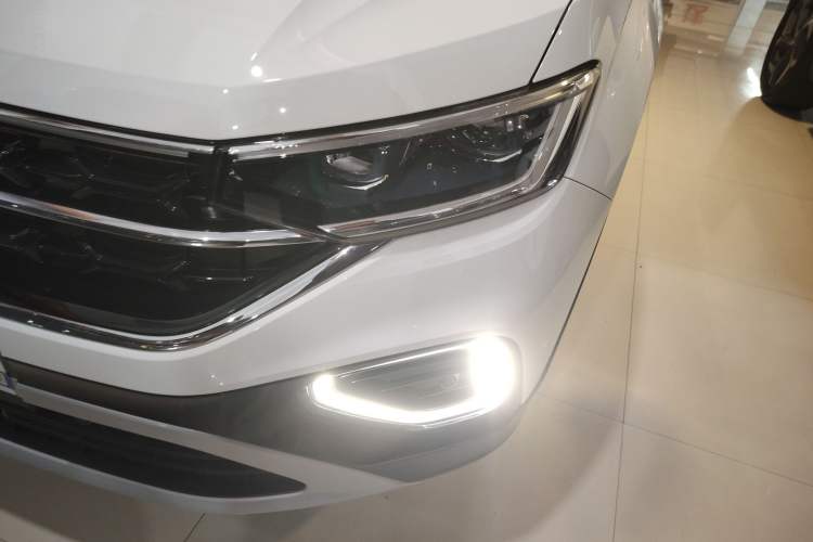 Used Volkswagen Tayron 2026 Model, 30 Million Vehicles Selected Version, 300TSI Left Front Headlight