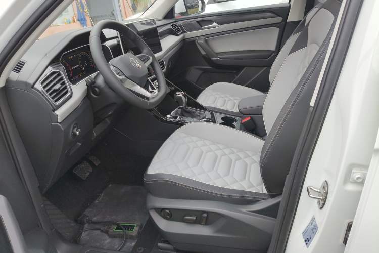 Used Volkswagen Tayron 2026 Model, 30 Million Vehicles Selected Version, 300TSI Left Front Seat