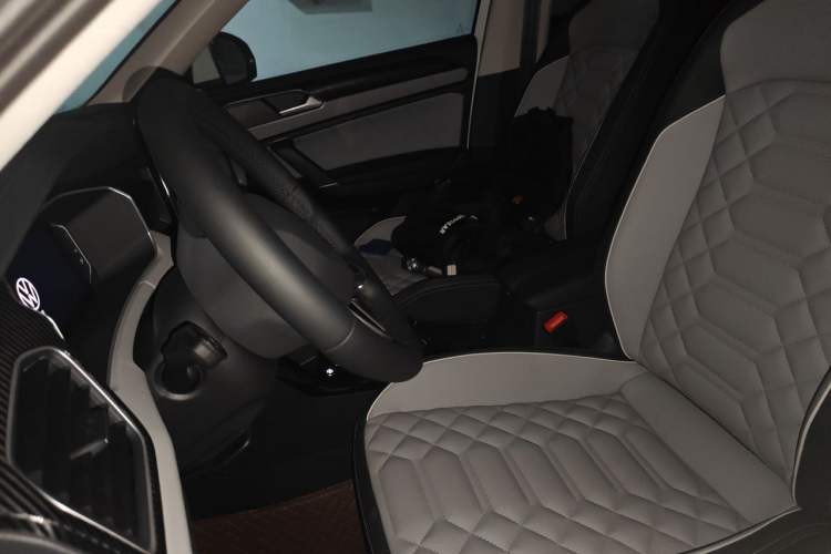 Used Volkswagen Tayron 2026 Model, 30 Million Vehicles Selected Version, 330TSI Left Front Seat