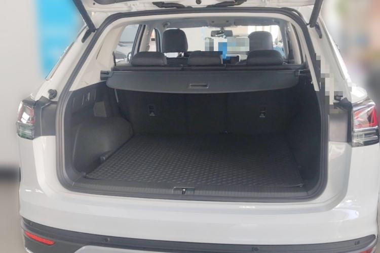 Used Volkswagen Tayron 2026 Model, 30 Million Vehicles Selected Version, 300TSI Trunk