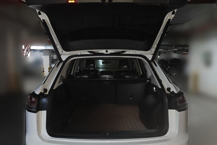 Used Volkswagen Tayron 2026 Model, 30 Million Vehicles Selected Version, 330TSI Trunk