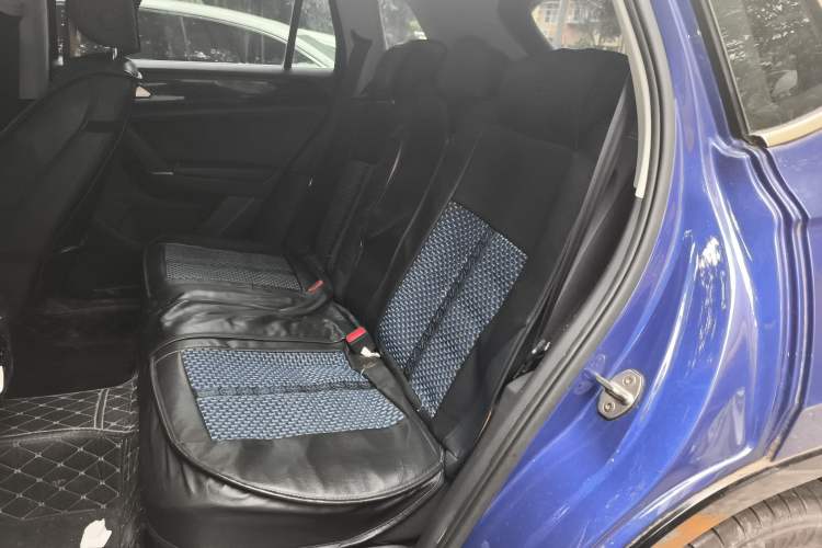 Used Volkswagen Tayron GTE Plug-in Hybrid 2020 1.4T Luxury Model Left Rear Seat