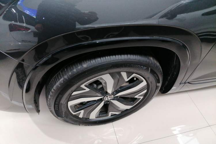 Used Volkswagen Tayron GTE Plug-in Hybrid 2024 280TSI Luxury Plus Advanced Edition Exterior 7