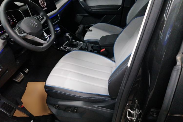 Used Volkswagen Tayron GTE Plug-in Hybrid 2024 280TSI Luxury Plus Advanced Edition Left Front Seat