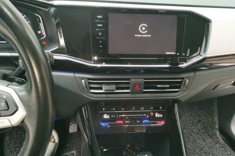 Used Volkswagen Tayron GTE Plug-in Hybrid 2020 1.4T Luxury Model Audio And AC Panel