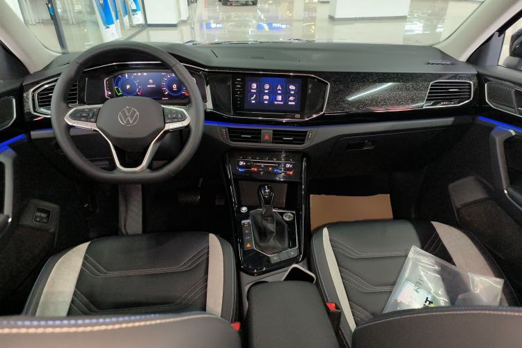 Used Volkswagen Tayron GTE Plug-in Hybrid 2020 1.4T Luxury Model Center Console