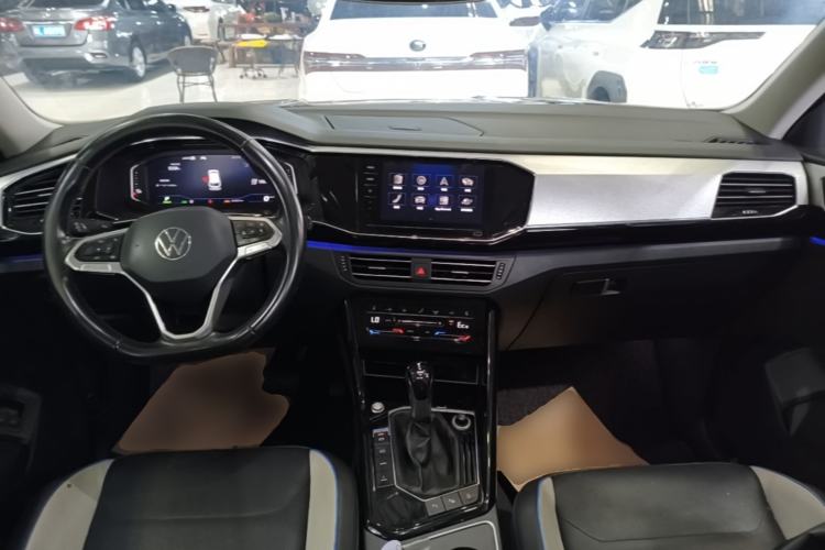 Used Volkswagen Tayron GTE Plug-in Hybrid 2020 1.4T Luxury Model Center Console