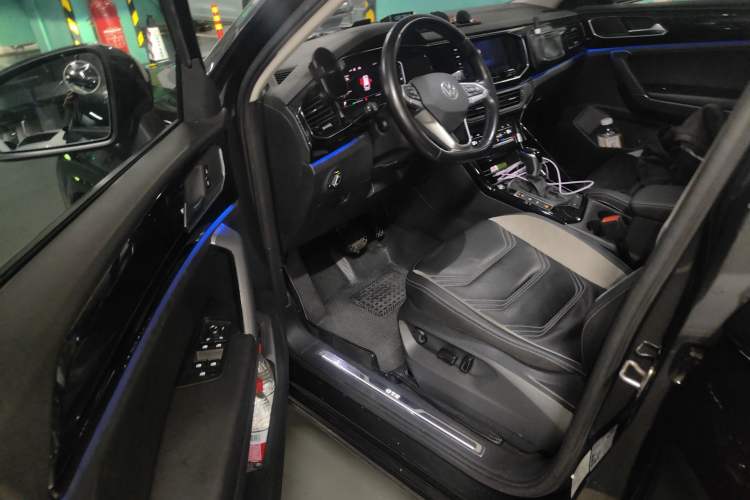 Used Volkswagen Tayron GTE Plug-in Hybrid 2020 1.4T Luxury Model Driver Seat