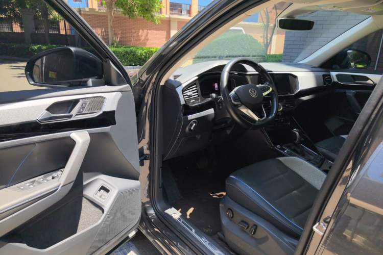 Used Volkswagen Tayron GTE Plug-in Hybrid 2020 1.4T Luxury Model Driver Seat