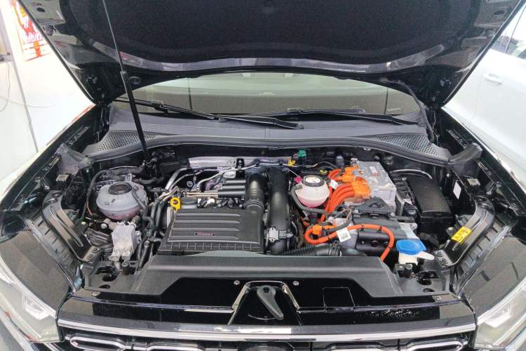 Used Volkswagen Tayron GTE Plug-in Hybrid 2020 1.4T Luxury Model Engine Bay