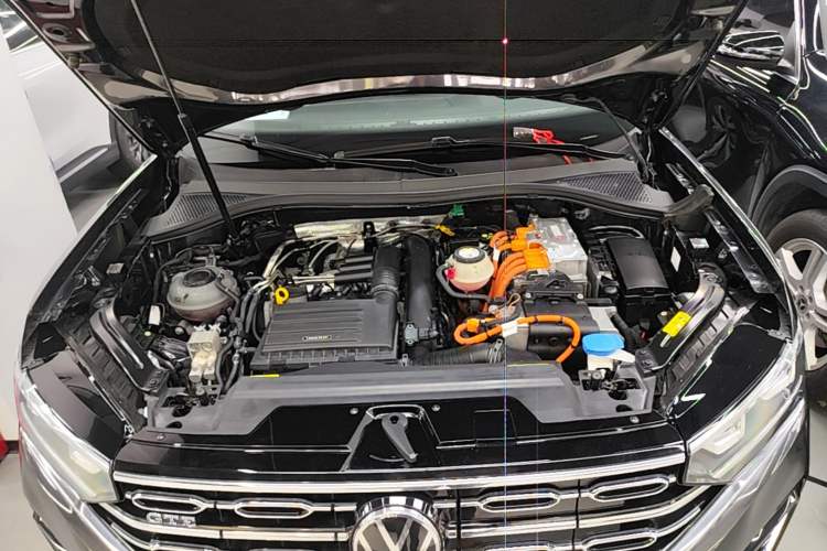 Used Volkswagen Tayron GTE Plug-in Hybrid 2020 1.4T Luxury Model Engine Bay