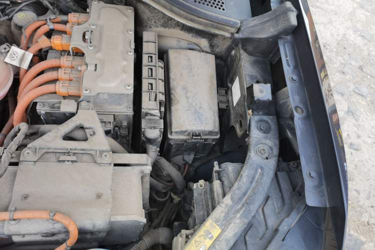 Used Volkswagen Tayron GTE Plug-in Hybrid 2020 1.4T Luxury Model Engine Bay Left