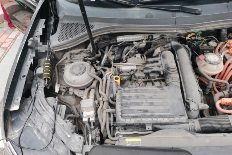 Used Volkswagen Tayron GTE Plug-in Hybrid 2020 1.4T Luxury Model Engine Bay Right