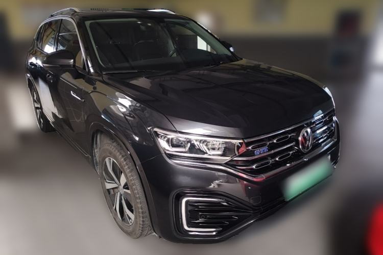Used Volkswagen Tayron GTE Plug-in Hybrid 2020 1.4T Luxury Model Front Right 45 Deg
