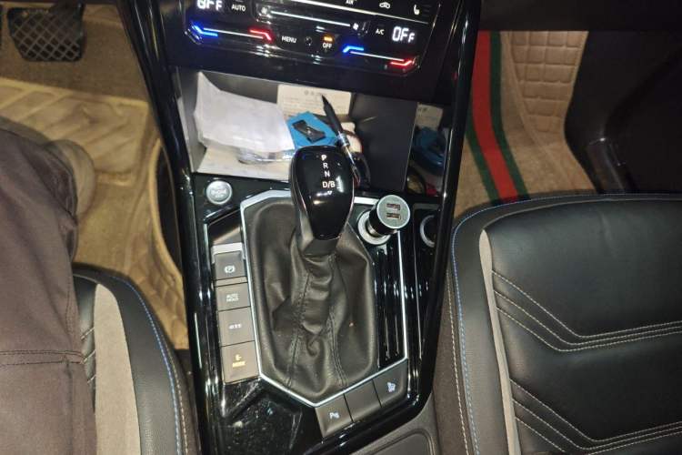 Used Volkswagen Tayron GTE Plug-in Hybrid 2020 1.4T Luxury Model Gear Lever
